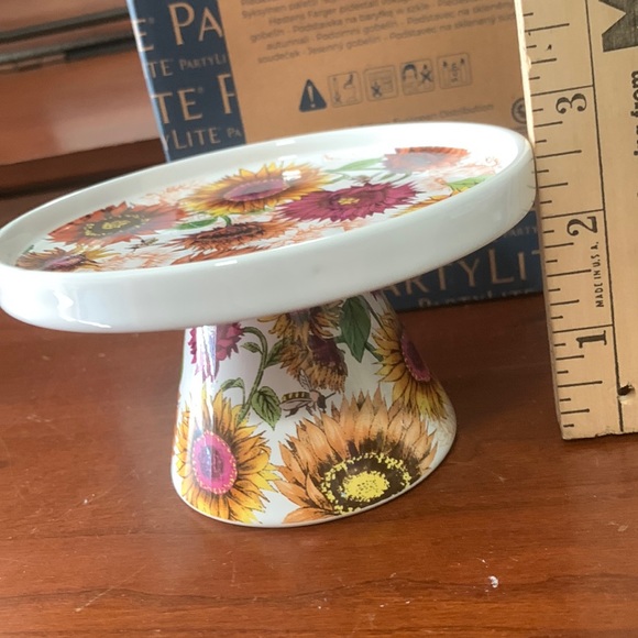 Fall theme. Partly lite Autumn Tapestry pedestal jar candle holder.New in boxes - Picture 7 of 10